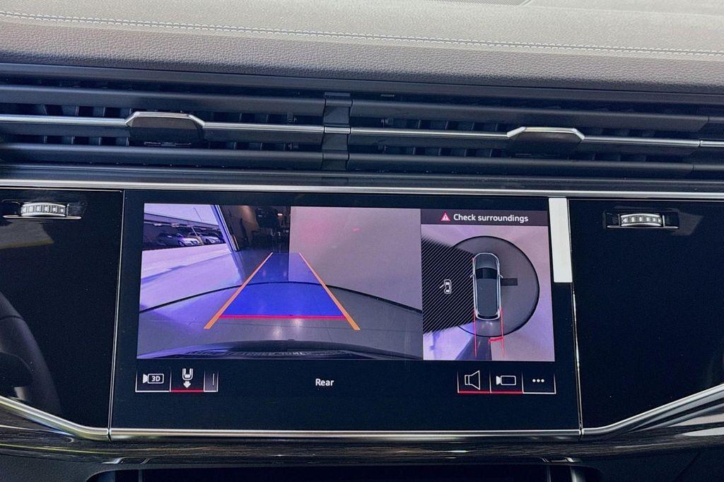 new 2025 Audi Q7 car, priced at $75,090