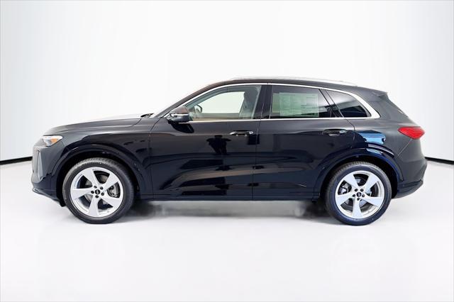 new 2025 Audi Q5 car, priced at $64,250
