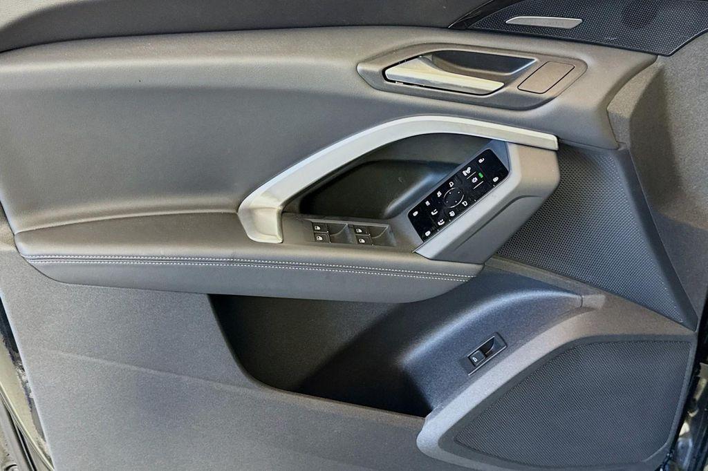 new 2025 Audi Q5 car, priced at $64,250