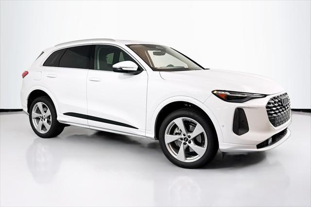 new 2025 Audi Q5 car, priced at $61,300