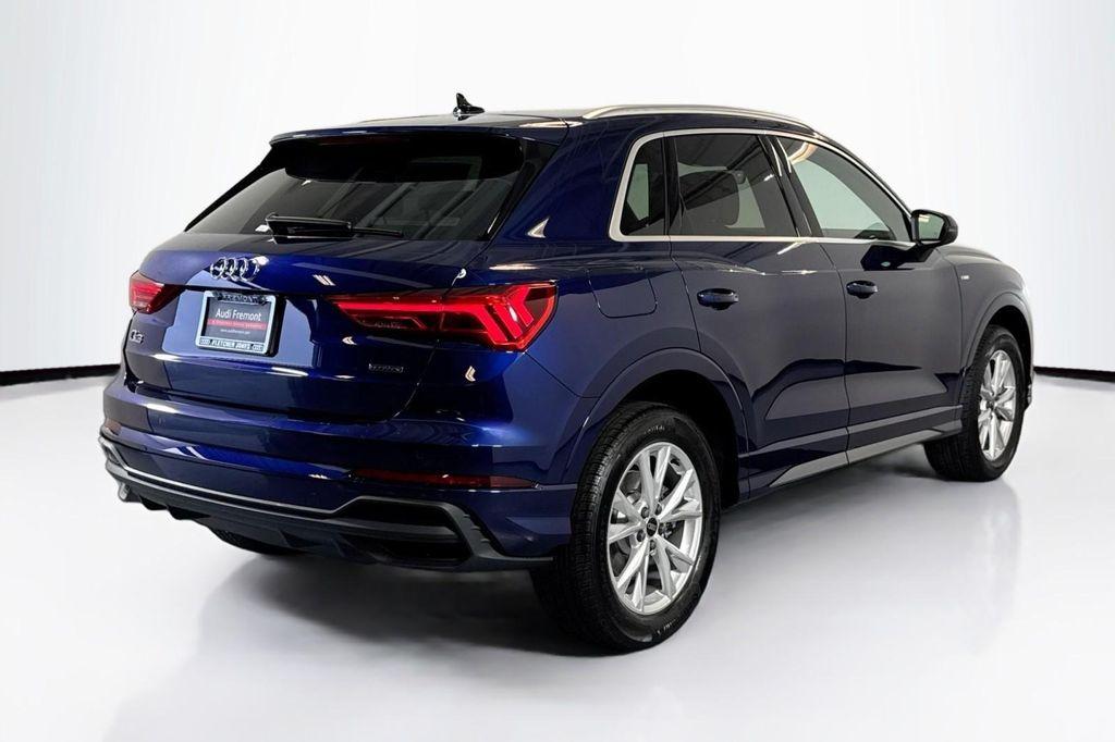 new 2025 Audi Q3 car, priced at $45,200