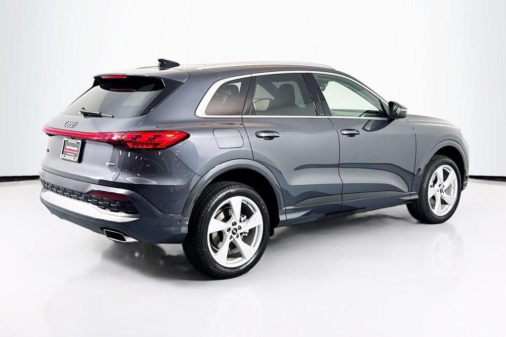 new 2025 Audi Q5 car, priced at $61,390