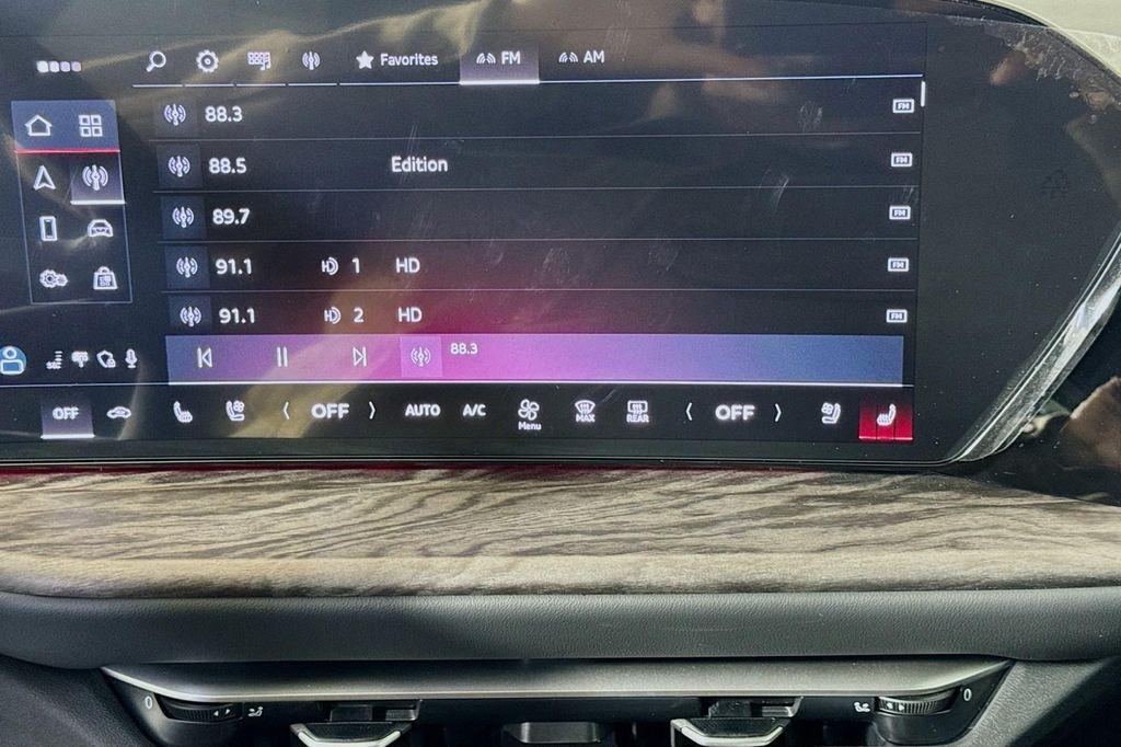 new 2025 Audi Q5 car, priced at $61,390