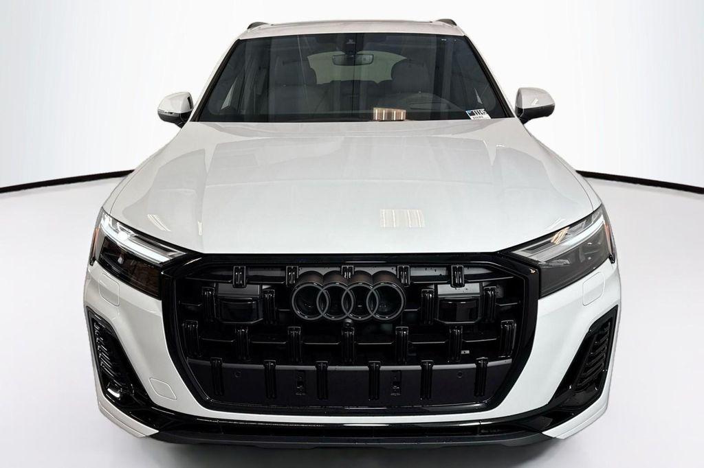 new 2026 Audi Q7 car, priced at $82,110