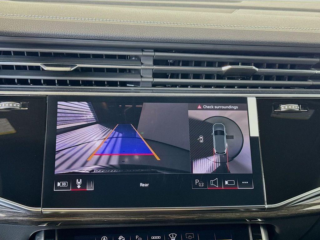 new 2025 Audi Q7 car, priced at $87,280