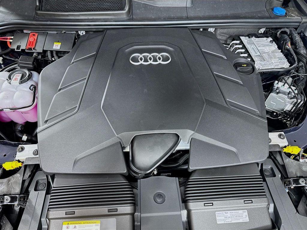new 2025 Audi Q7 car, priced at $87,280