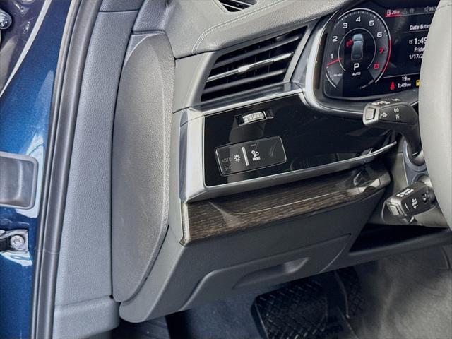 new 2025 Audi Q7 car, priced at $87,280