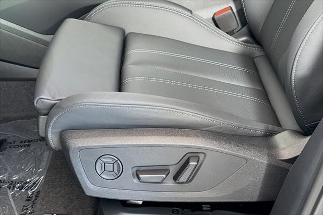 new 2025 Audi Q6 e-tron car, priced at $75,155