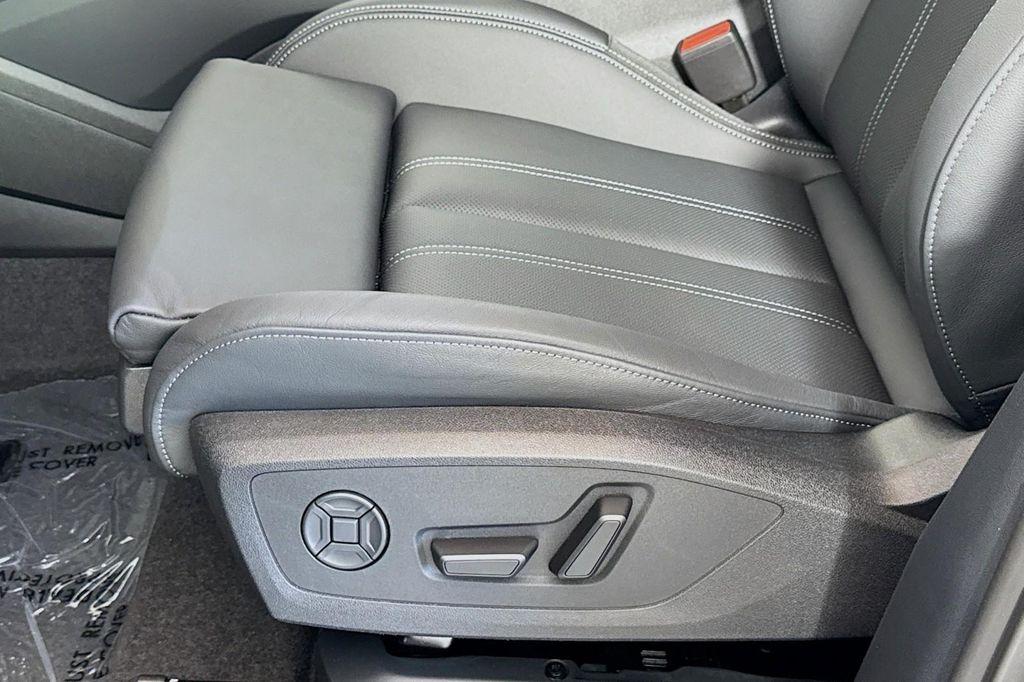 new 2025 Audi Q6 e-tron car, priced at $75,155