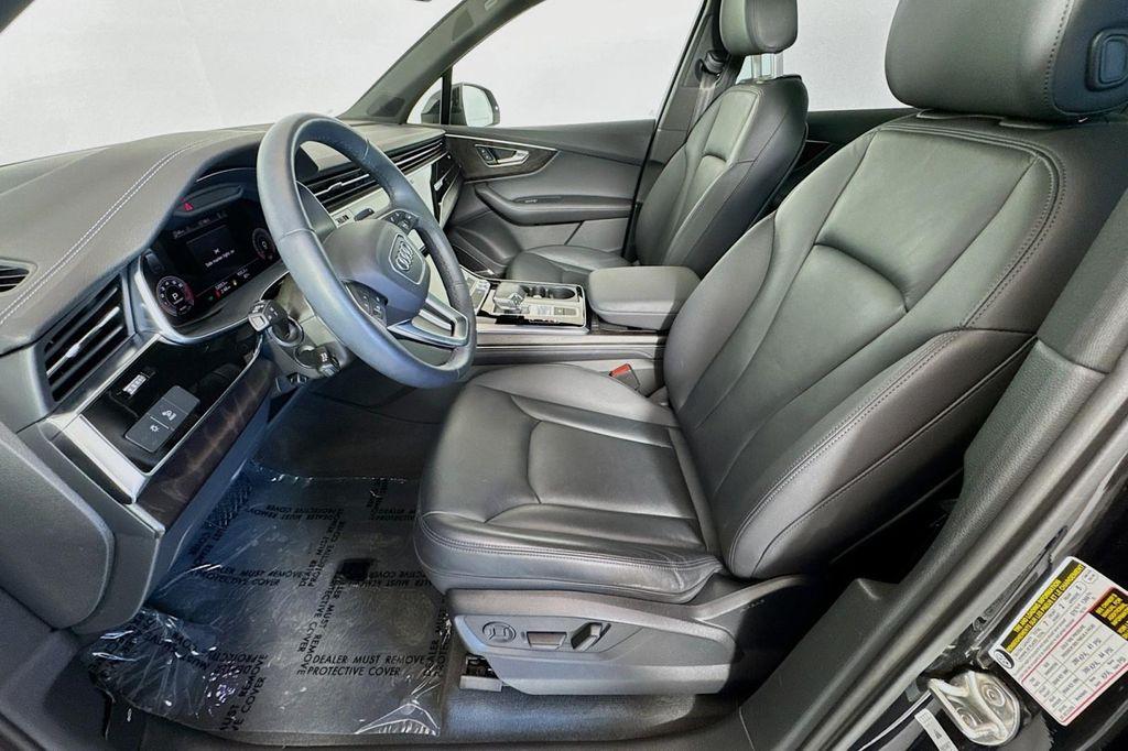 used 2023 Audi Q7 car, priced at $40,884
