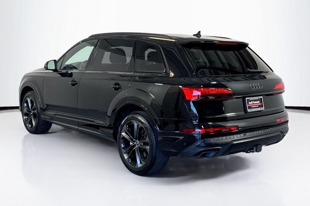 used 2025 Audi Q7 car, priced at $53,994