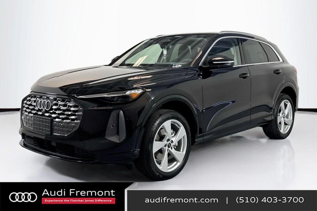 new 2025 Audi Q5 car, priced at $61,390