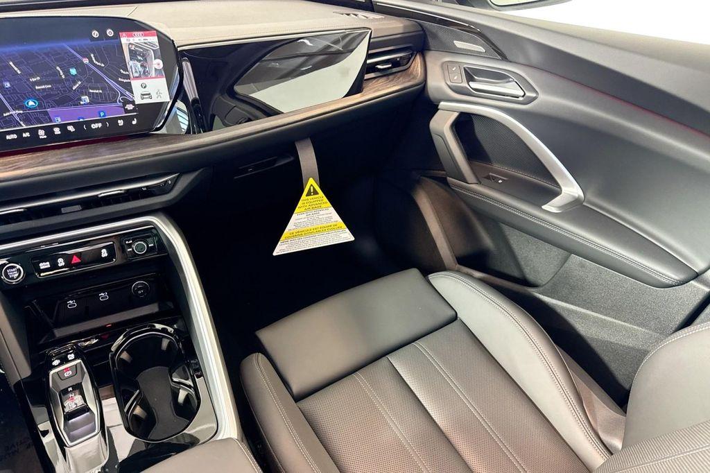 new 2025 Audi Q5 car, priced at $61,390