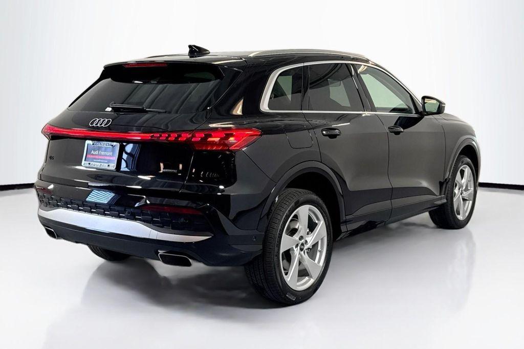 new 2025 Audi Q5 car, priced at $61,390