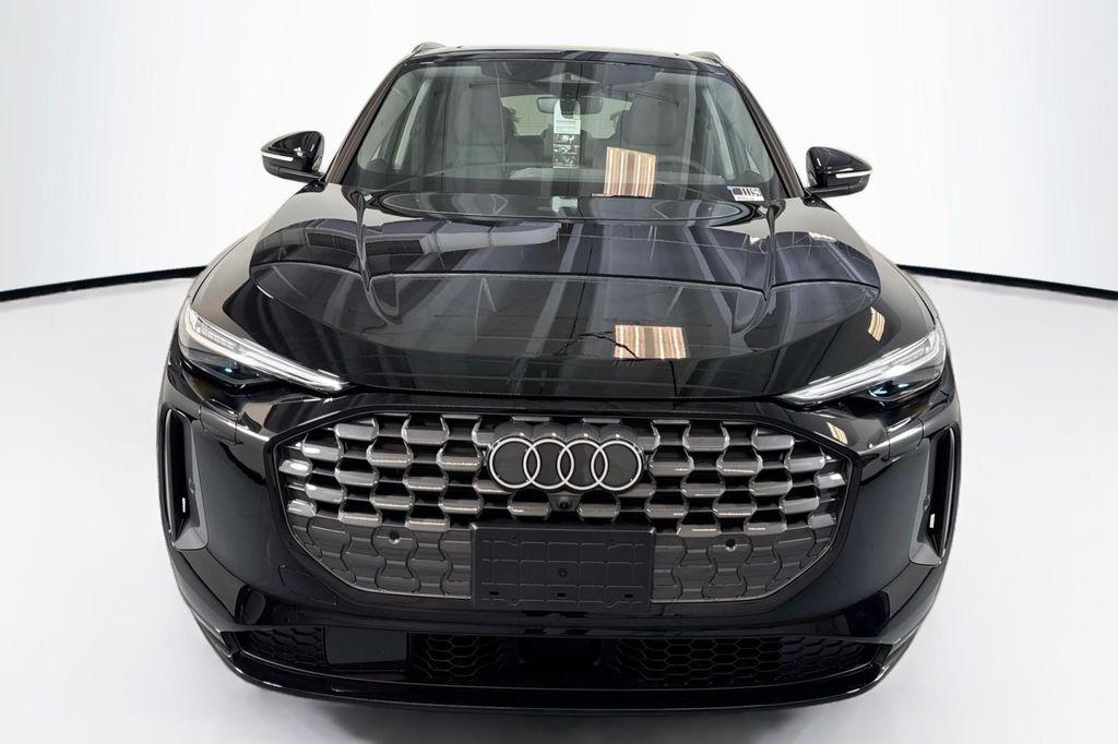 new 2025 Audi Q5 car, priced at $61,390