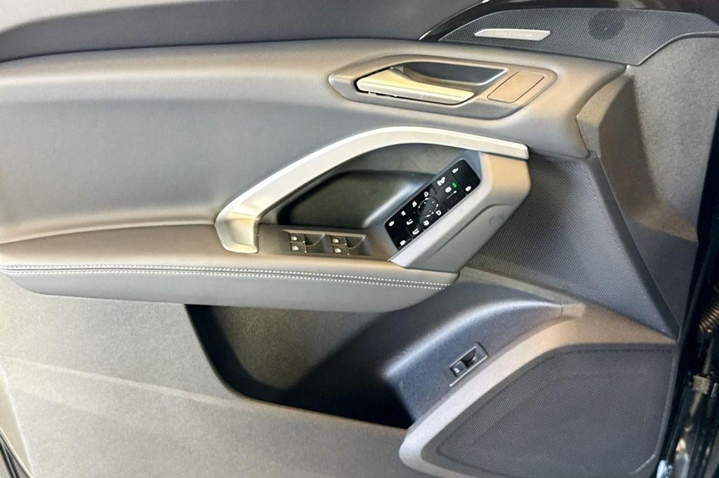 new 2025 Audi Q5 car, priced at $61,390