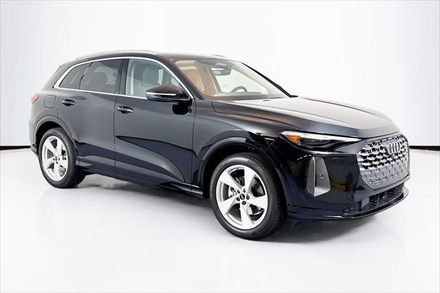new 2025 Audi Q5 car, priced at $64,250