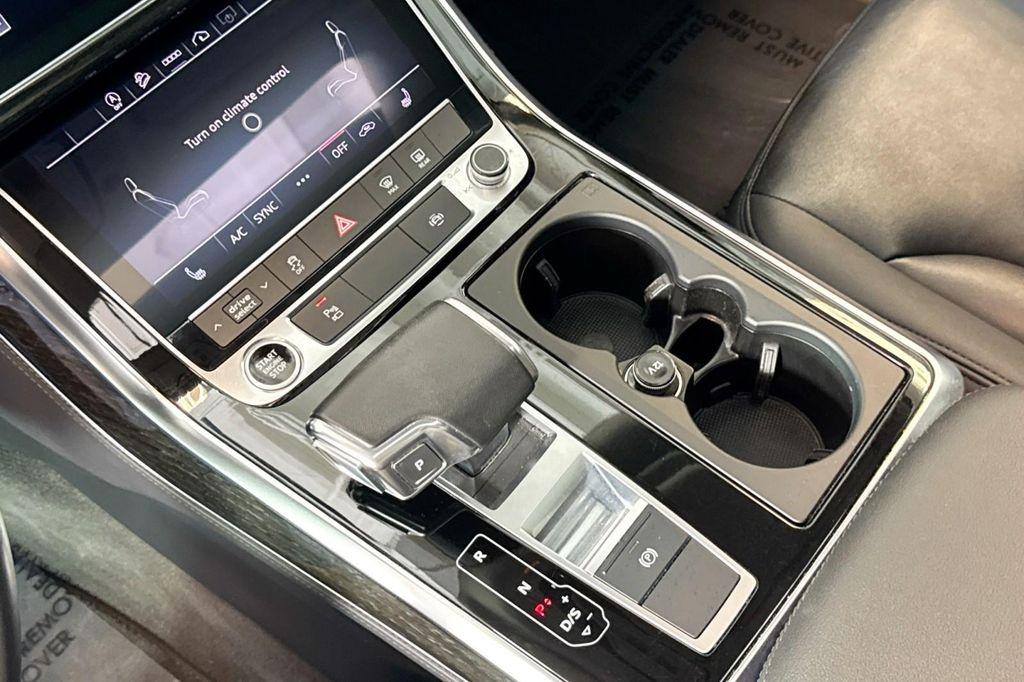 used 2024 Audi Q7 car, priced at $36,990