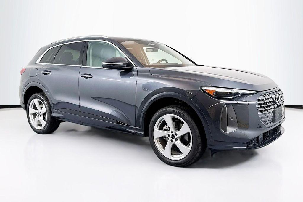 new 2025 Audi Q5 car, priced at $61,390