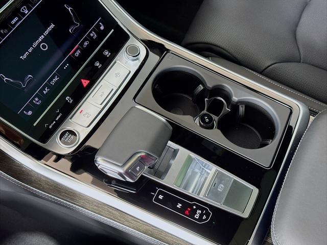 new 2025 Audi Q7 car, priced at $84,260
