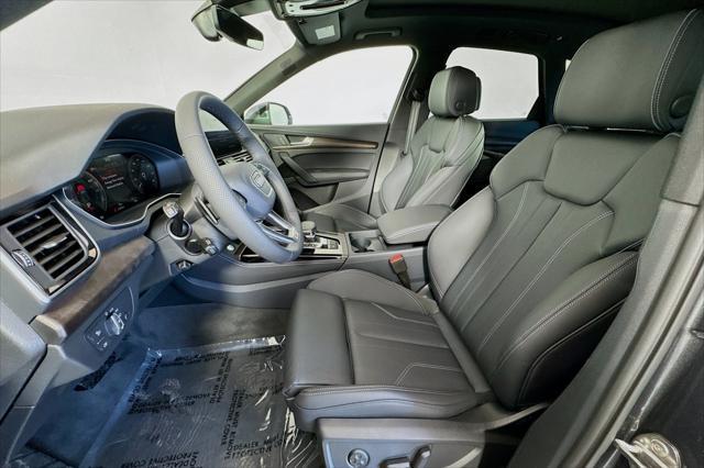 new 2025 Audi Q5 car, priced at $69,385