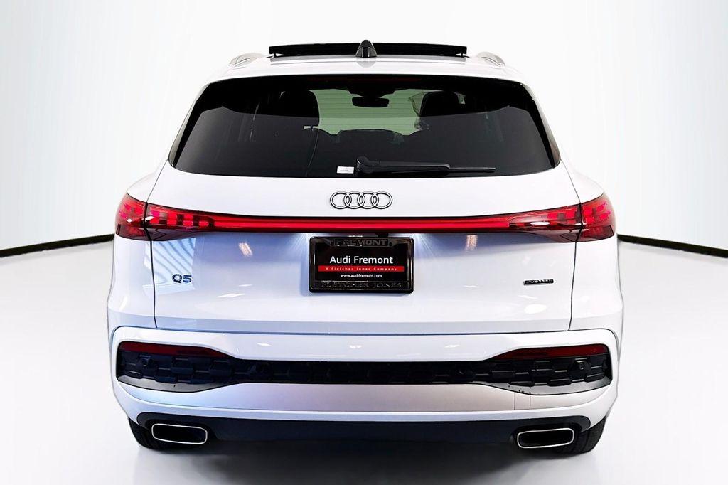 new 2025 Audi Q5 car, priced at $60,325