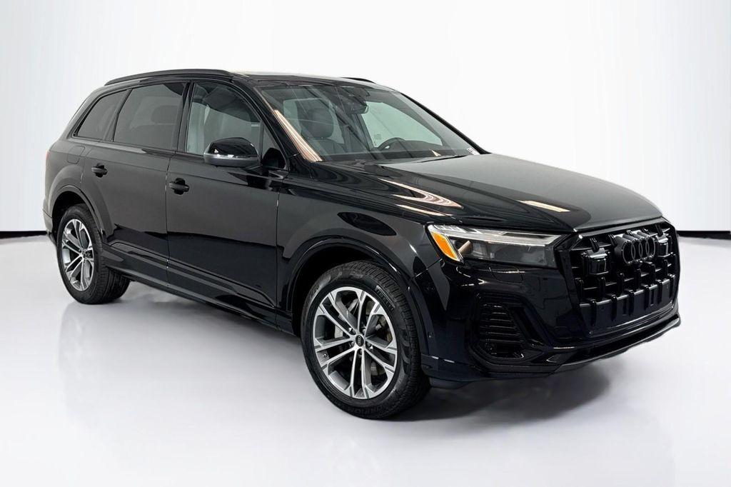 new 2026 Audi Q7 car, priced at $67,545