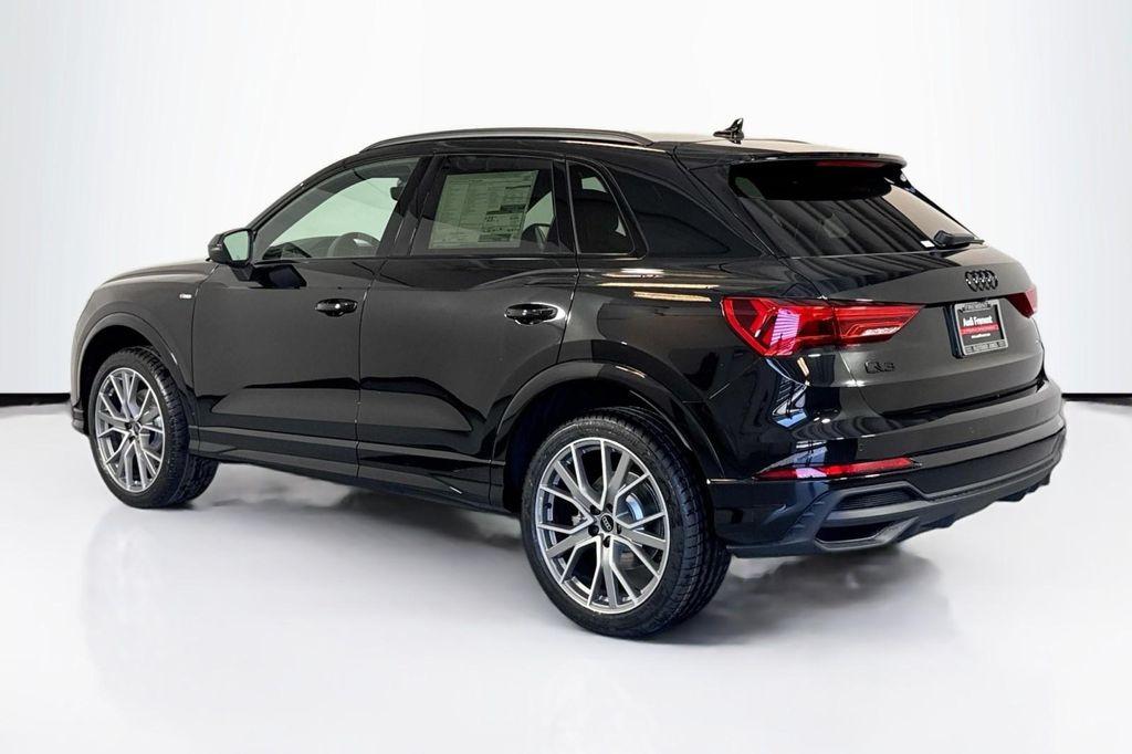 new 2025 Audi Q3 car, priced at $47,290