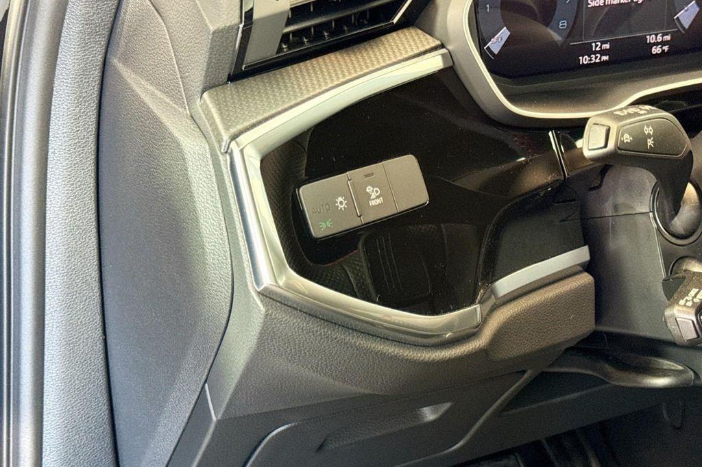 new 2025 Audi Q3 car, priced at $47,290