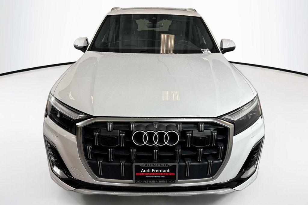 used 2025 Audi Q7 car, priced at $54,884