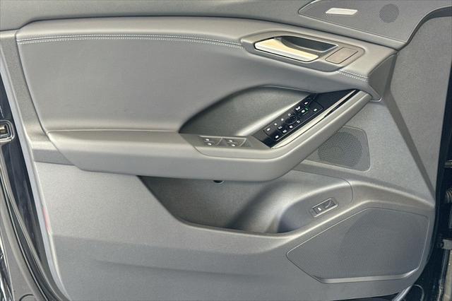 new 2025 Audi Q6 e-tron car, priced at $75,840