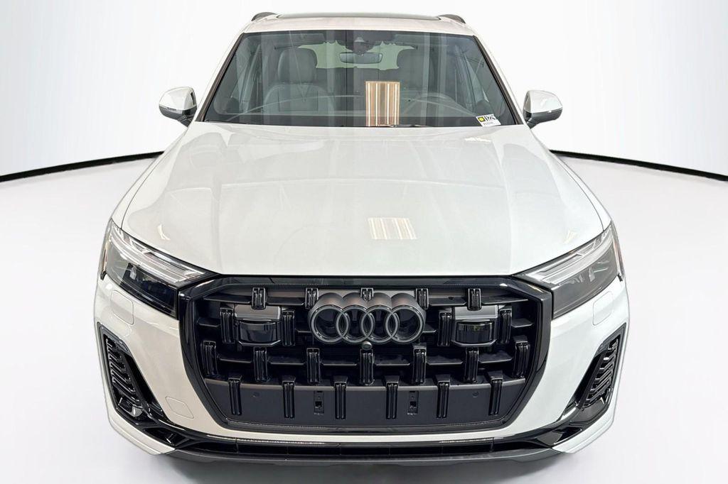 new 2026 Audi Q7 car, priced at $67,545