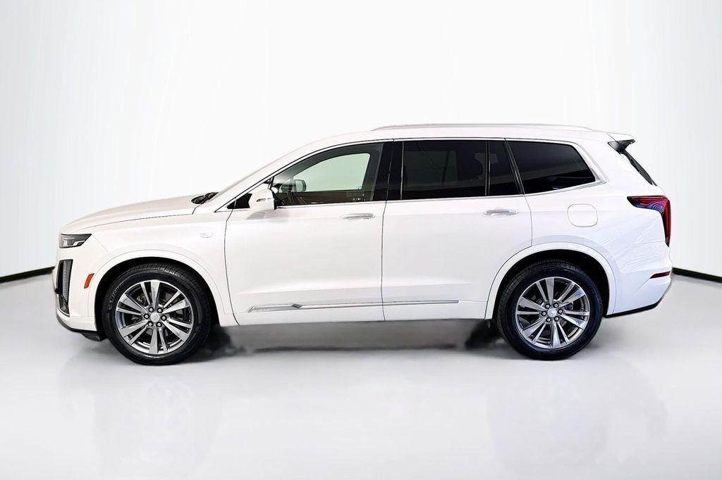 used 2022 Cadillac XT6 car, priced at $30,990