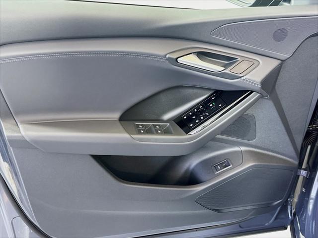 new 2025 Audi Q6 e-tron car, priced at $69,055