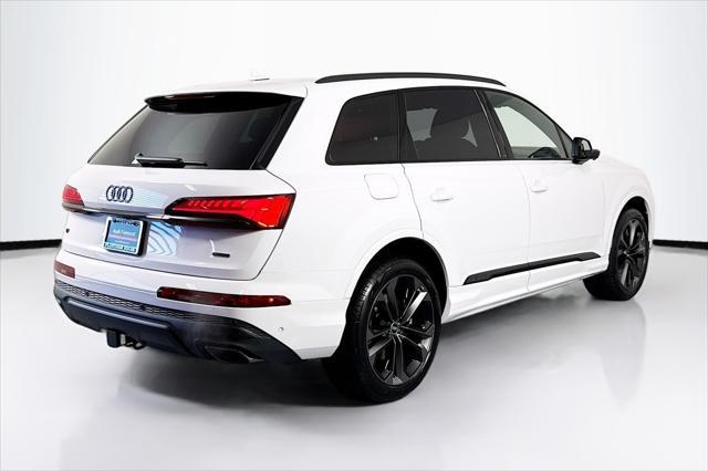 new 2025 Audi Q7 car, priced at $77,750