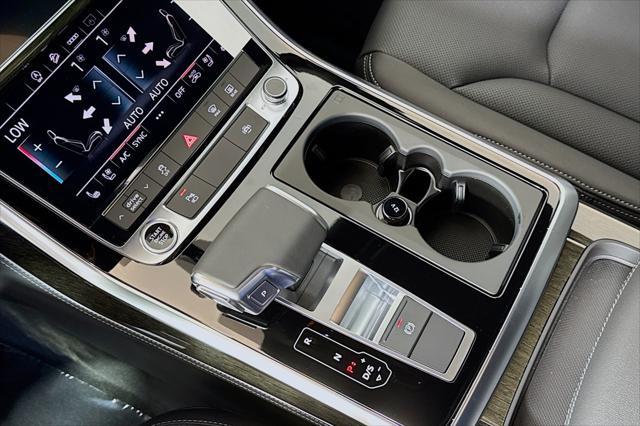 new 2025 Audi Q7 car, priced at $77,750