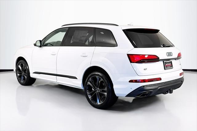 new 2025 Audi Q7 car, priced at $77,750