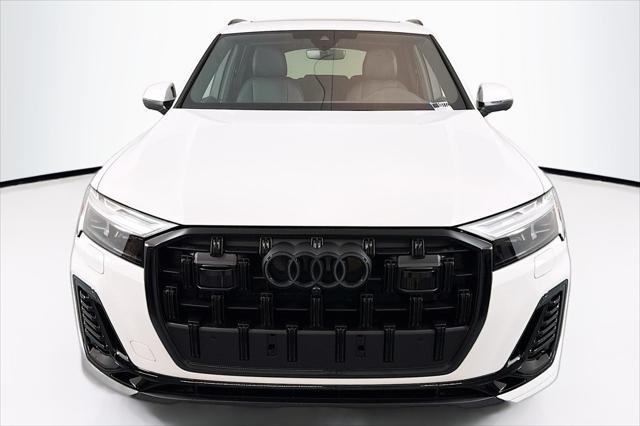 new 2025 Audi Q7 car, priced at $77,750