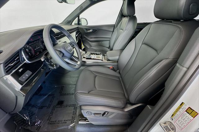 new 2025 Audi Q7 car, priced at $77,750
