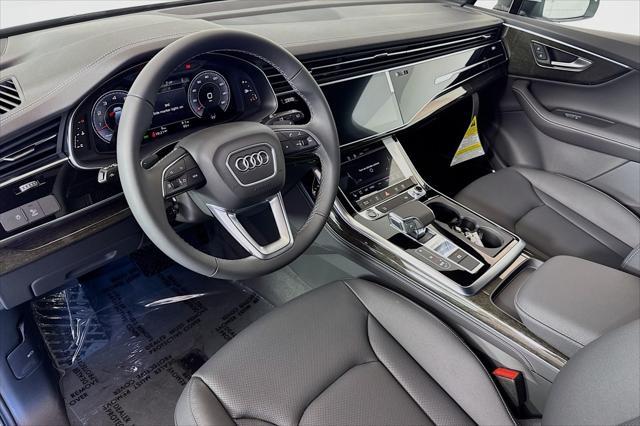 new 2025 Audi Q7 car, priced at $77,750