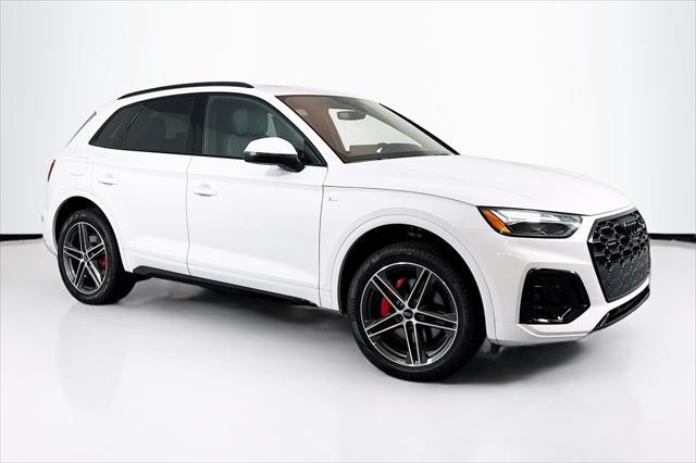 new 2025 Audi Q5 car, priced at $69,385