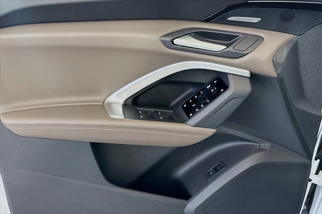 new 2025 Audi Q5 car, priced at $61,300