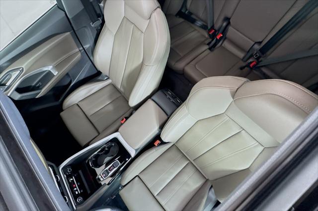 new 2025 Audi Q5 car, priced at $61,300