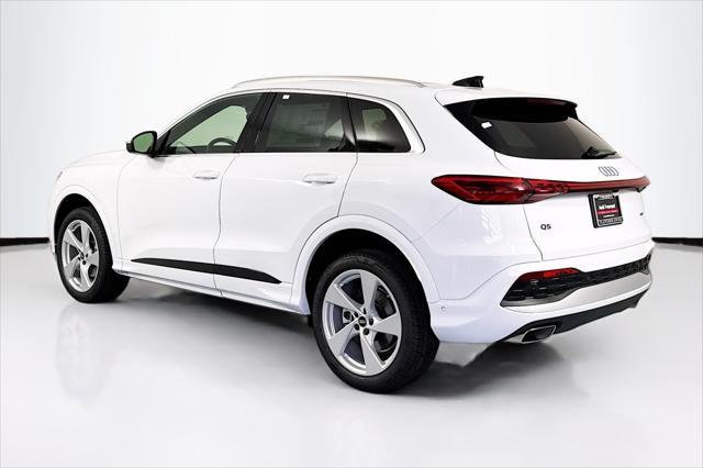 new 2025 Audi Q5 car, priced at $61,300