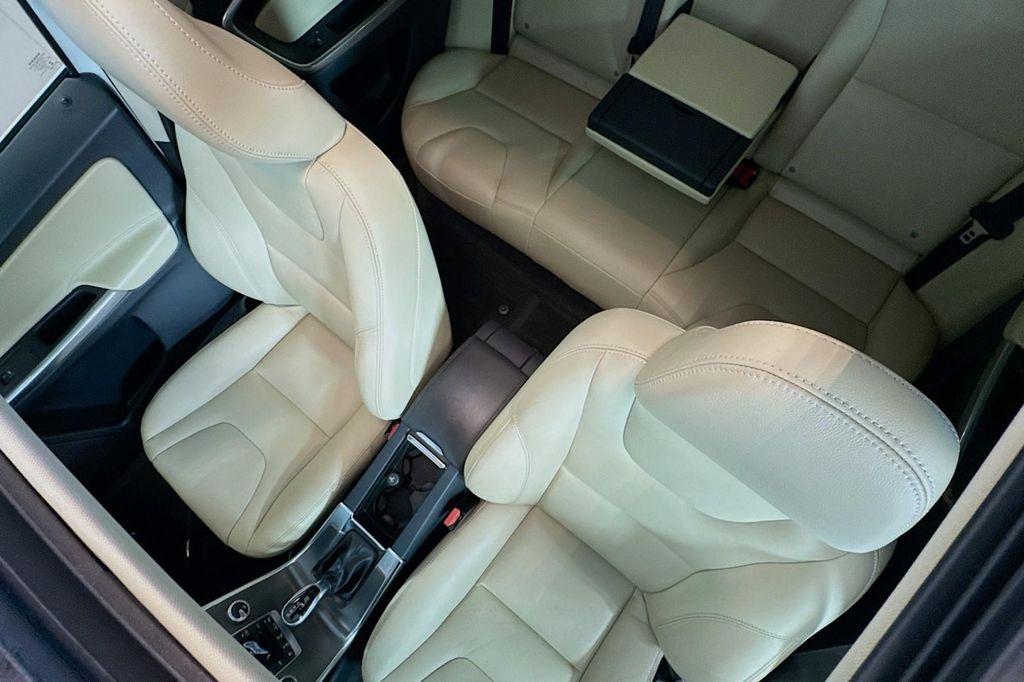 used 2016 Volvo XC60 car, priced at $15,994