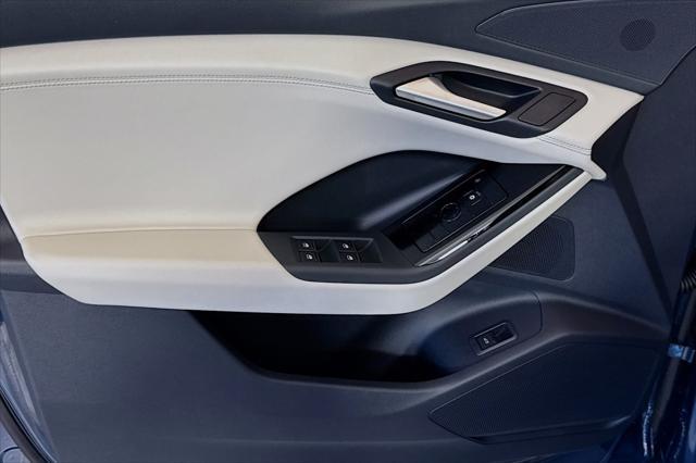 new 2025 Audi Q6 e-tron car, priced at $66,535