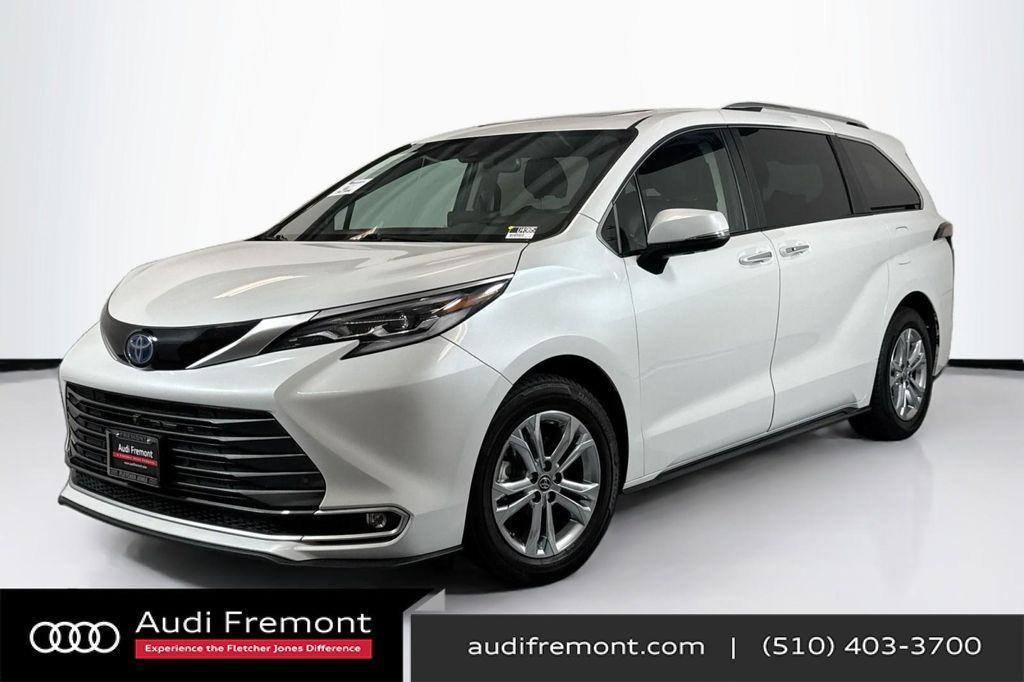 used 2023 Toyota Sienna car, priced at $39,990