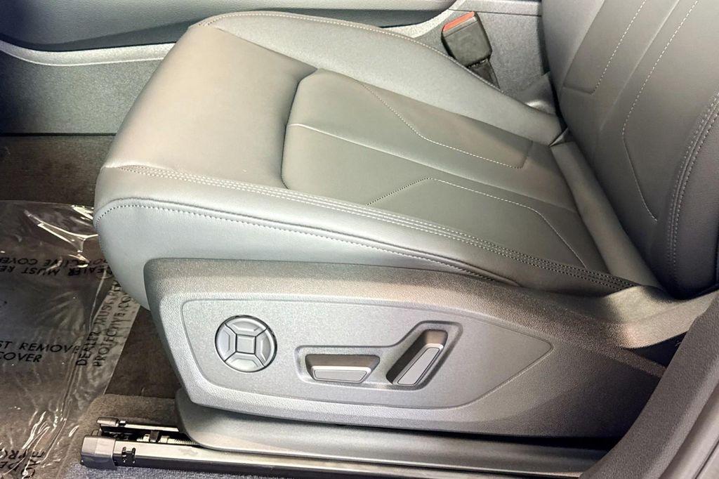 new 2025 Audi Q3 car, priced at $42,145