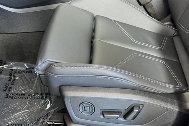 new 2025 Audi Q3 car, priced at $44,065