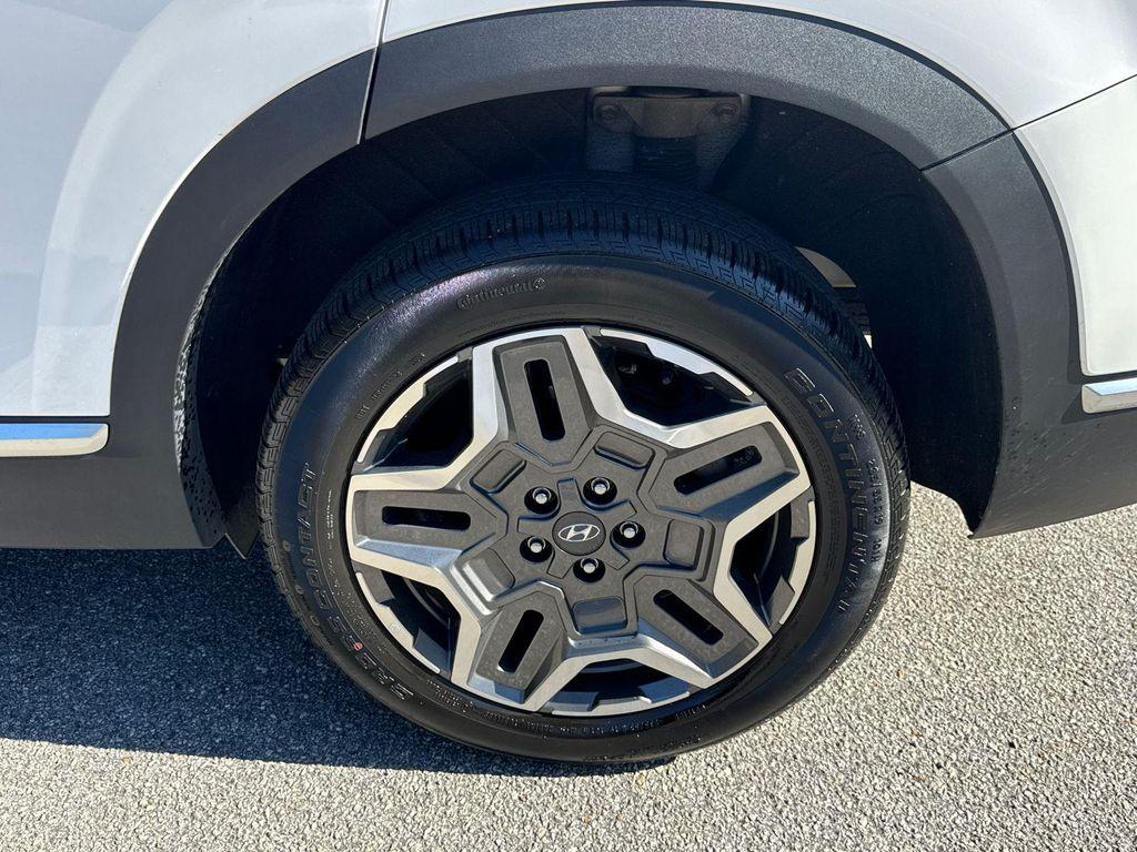 used 2023 Hyundai Santa Fe car, priced at $24,920